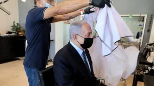 COMENTARIU Lelia Munteanu: Demnitarilor israelieni le cresc salariile cu până la 6.200 de shekeli, în pragul celui de-al treilea lockdown
