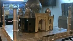 Taj Mahal în miniatură, realizat din aur şi argint: Cum arată proiectul de 19 milioane de dolari - VIDEO