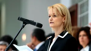 Mona Lisa Neagoe, propusă de PNL, a obţinut cele mai multe voturi ale senatorilor jurişti pentru CC