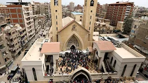 Preşedintele Egiptului a decretat stare de urgenţă pentru trei luni