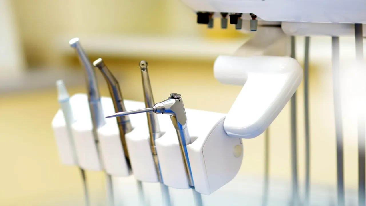 Cazul copilului de 4 ani, în comă după o vizită la stomatolog. Ministerul Sănătăţii anunţă anchetă la clinică. A fost aplicată deja o amendă