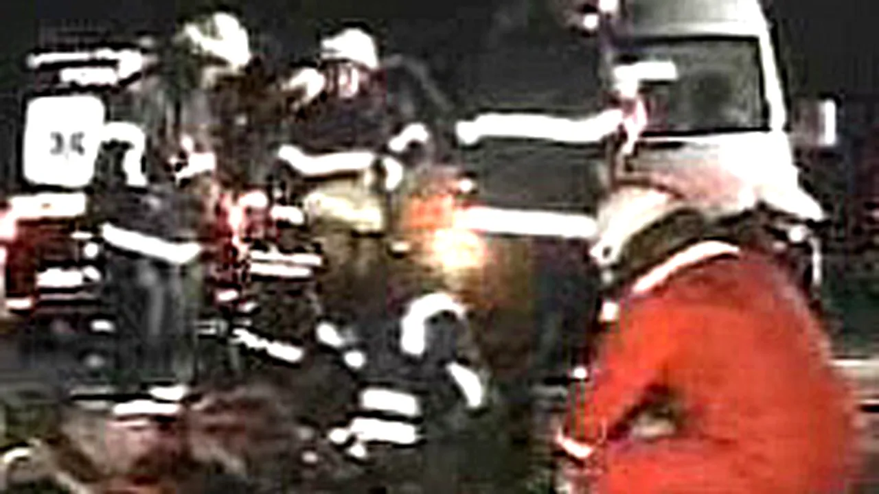 Unsprezece răniţi într-un accident rutier, dintre care cinci în stare gravă, la Cluj