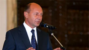 Băsescu: Asumarea răspunderii pentru uninominal se putea face după referendum