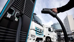 Viitorul este electric şi pentru camioane. Trei giganţi anunţă o vastă reţea de staţii de încărcare super rapidă în Europa