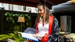 Facultățile care te pot costa jobul. Specializările cele mai expuse inteligenței artificiale
