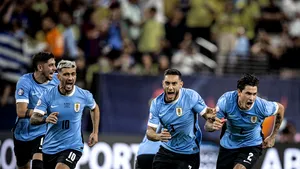 Uruguay învinge Brazilia la penalty-uri şi se califică în semifinalele Copa America