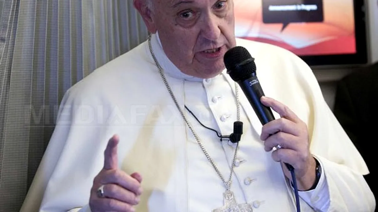 Papa Francisc s-a declarat pregătit pentru o întâlnire cu Dalai Lama 