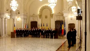 VIDEO Depunerea jurământului de către Guvernul Grindeanu – Iohannis îi dă şah lui Dragnea