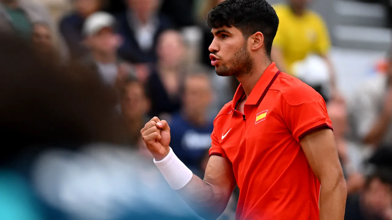 Jocurile Olimpice: Carlos Alcaraz a trecut fără probleme de Felix Auger-Aliassime şi e primul finalist la simplu masculin