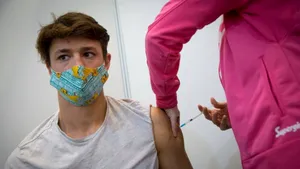 COMENTARIU Lelia Munteanu. Apelul medicilor din Israel şi strategia diabolică a antivacciniştilor

