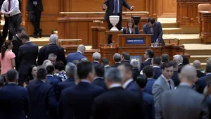 Impactul crizei politice asupra mediului de afaceri: Consiliul Naţional al IMM estimează la două miliarde de euro pierderile cauzate de instabilitatea politică