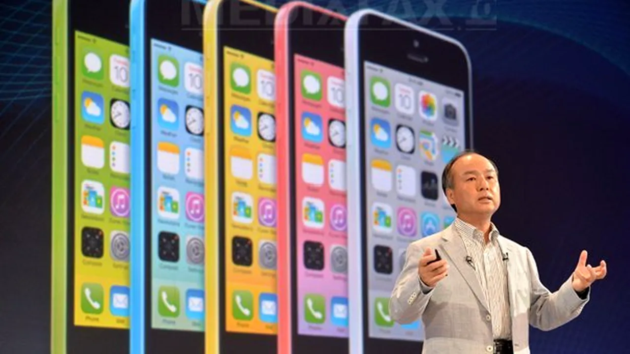 Apple reduce comenzile pentru iPhone 5C, smartphone-ul mai ieftin al gamei
