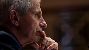 Anthony Fauci, consilierul SUA pentru epidemia de COVID: „Dacă am fi avut respingerea de azi a vaccinurilor, nu cred că ar fi fost posibilă eradicarea variolei”