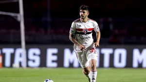 PSG în tratative avansate pentru a semna cu brazilianul Lucas Beraldo