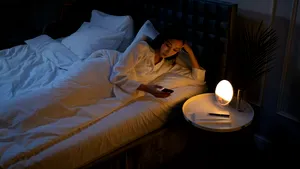 Cât te costă nopțile nedormite? Un nou studiu explică legătura directă dintre somn și spreanța de viață