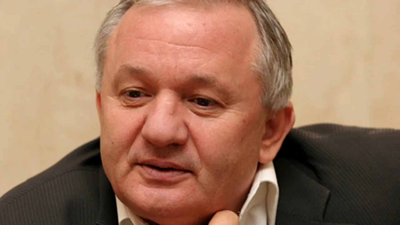 Porumboiu: Antrenorul este de vină, că doar nu e soacră-mea