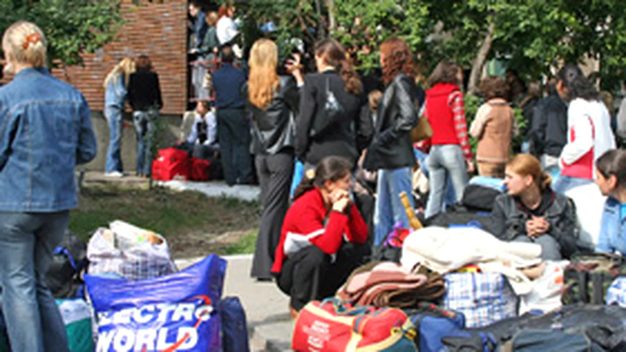 Locurile de cazare în căminele pentru studenţi, acoperă doar 50 la sută din cereri