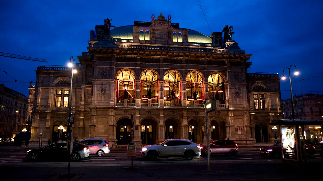 Opera de Stat din Viena şi-a anulat spectacolele din cauza mai multor cazuri Omicron