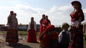 40 de români au acceptat să plece din Italia în schimbul unor sume de bani