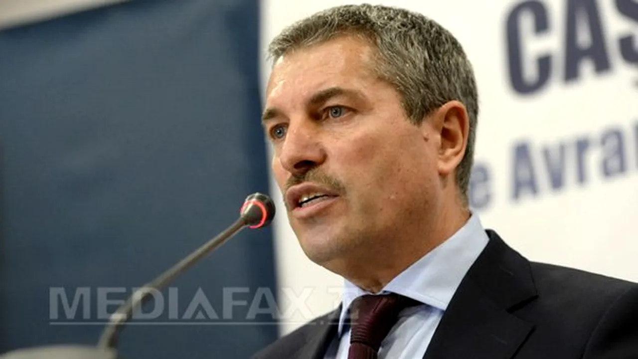 Tribunalul Bucureşti obligă FRF să îl repună în funcţia de preşedinte al CCA pe Vasile Avram