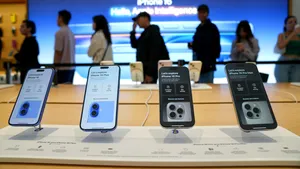 Donald Trump scutește telefoanele, computerele și cipurile de noile taxe vamale