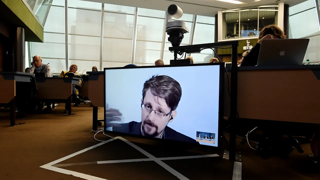 Un tribunal american consideră că programul de supraveghere NSA expus de Snowden a fost ilegal