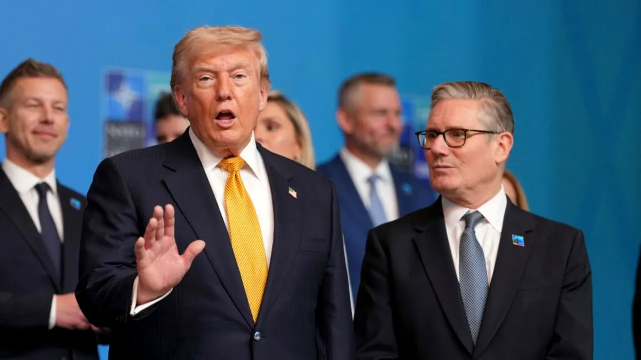 Reuters: Trump le-a spus liderilor din NATO că vrea ca SUA să rămână în alianță
