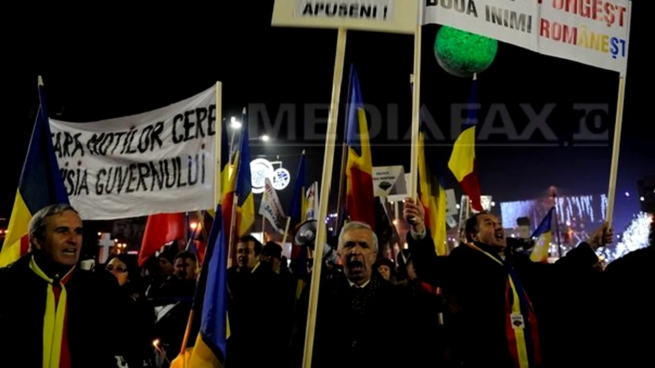 COMENTARIU: Imitarea Revoluţiei