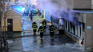 Cinci persoane, rănite într-un incendiu declanşat intenţionat într-o moschee din Suedia