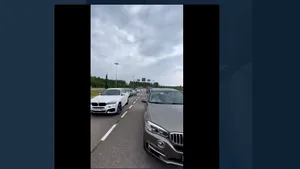 Nu mai vor în lumea lui Putin: coadă la graniţa Rusiei cu Finlanda / Ce spun oficialii de la Helsinki


