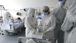 2.000 de medici şi 6.000 de asistenţi au fost suspendaţi în Italia pentru că au refuzat să se vaccineze anti-COVID
