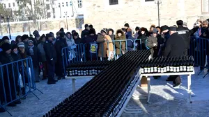 Vaslui: Agheasmă în recipiente din sticlă de 750 mililitri, la biserica ctitorită de Ştefan cel Mare