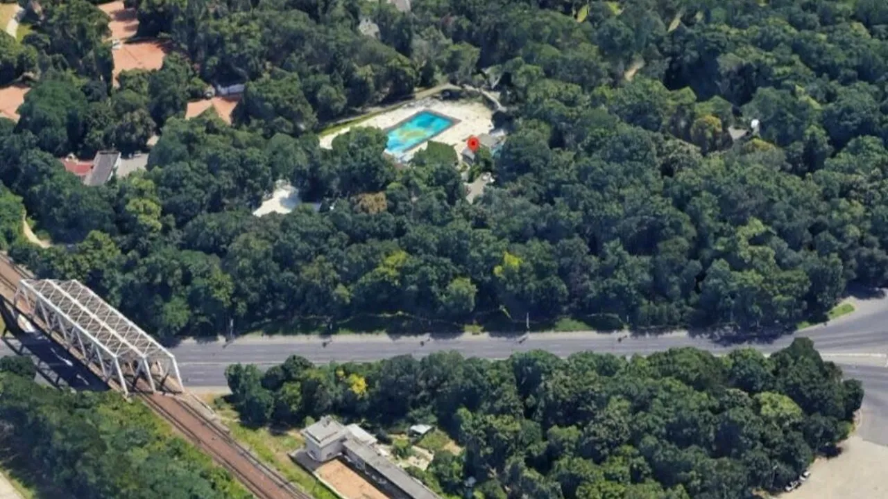 Primăria Capitalei vrea să deschidă publicului zona Clubului Diplomaților din Parcul Herăstrău