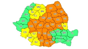 METEO. ANM a emis un Cod portocaliu de ploi torenţiale în jumătate de ţară