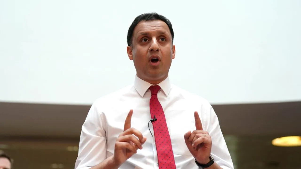 Liderul Partidului Laburist Scoțian îi cere prim-ministrului britanic Keir Starmer să demisioneze. Care este motivul