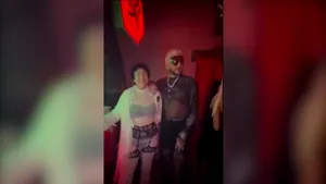 Petrecerea cu VIP-uri „aproape goale” care l-a înfuriat pe Putin s-a terminat rău: rapperul care purta doar un ciorap, arestat 