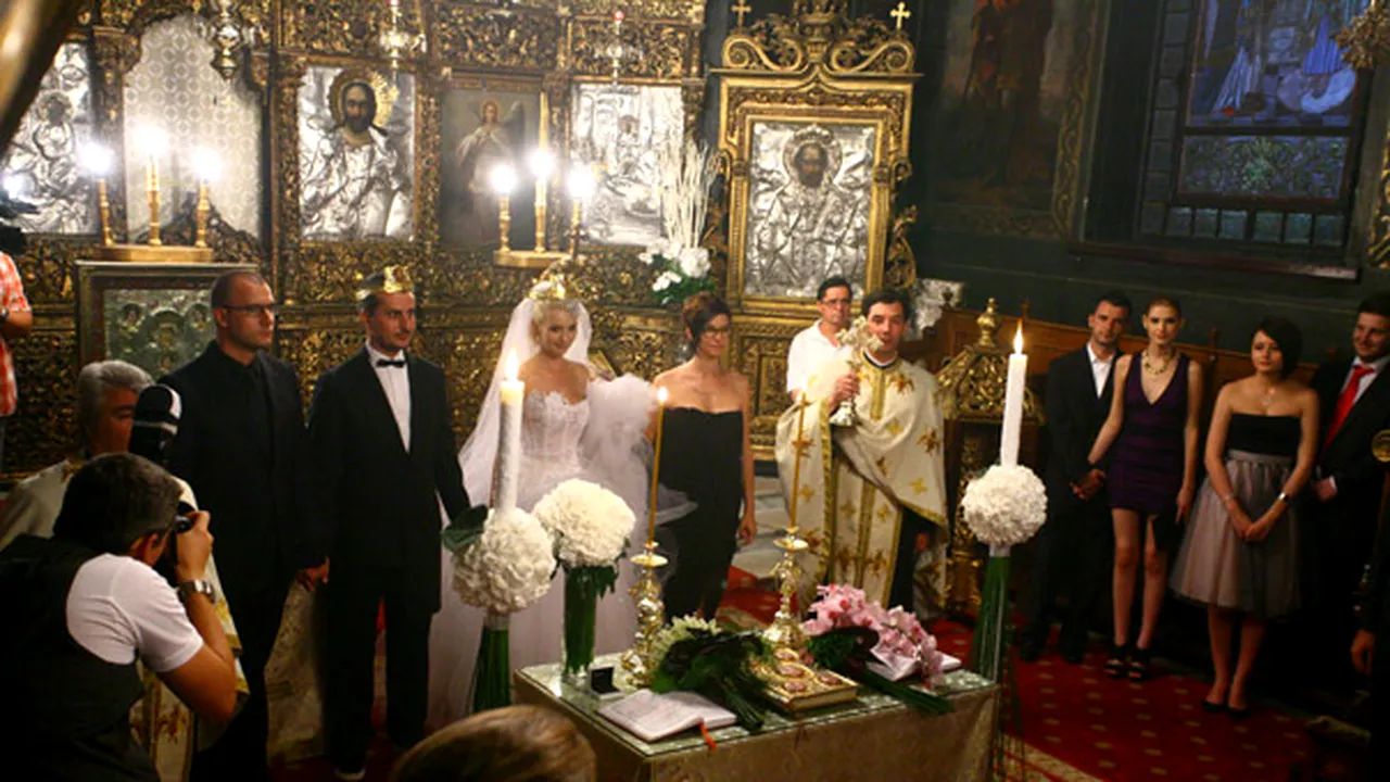 Diana Dumitrescu şi Ducu Ion s-au căsătorit religios - GALERIE FOTO