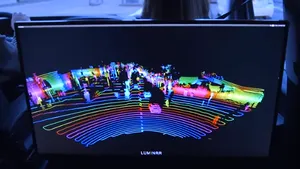 Avioanele şi maşinile vor fi mai sigure cu sistemul LiDAR. Maşina care va avea acest sistem, începând cu 2022
