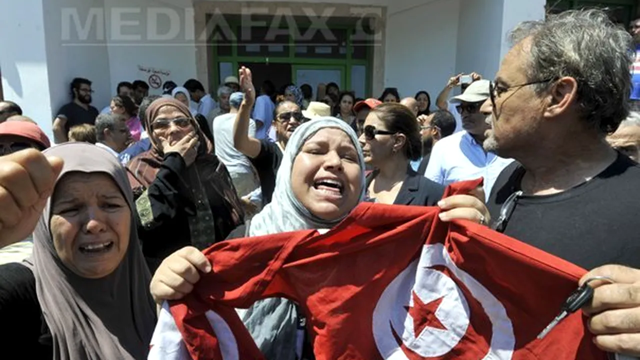 Liderul opoziţiei tunisiene a fost asasinat