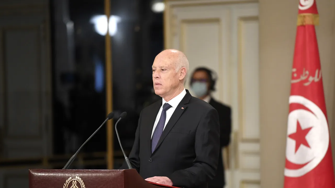 Preşedintele Tunisiei reduce salariile judecătorilor după ce aceştia au intrat în grevă. Magistraţii protestează împotriva demiterilor în masă