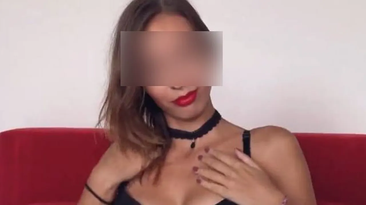 Scandal la Universitatea Politehnică din Timişoara, după ce o secretară a filmat în sediu un film porno. Clipul a fost publicat pe un mare site pentru adulţi