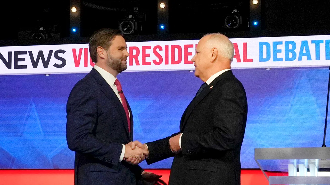 JD Vance şi Tim Walz s-au înfruntat pe tema migraţiei, avortului şi a politicii externe a SUA. Cine a câştigat dezbaterea 