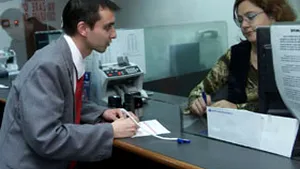 O parte dintre unităţile bancare vor fi deschise pentru public pe 31 decembrie, zi nebancară