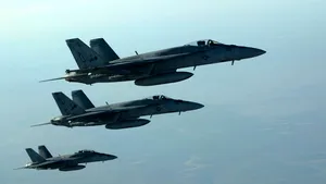 Australia va suspenda raidurile aeriene în Siria după ce forţele SUA au doborât un avion sirian