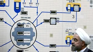 Obama îndeamnă Iranul să-şi suspende activităţile nucleare controversate cel puţin zece ani