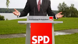 Frank-Walter Steinmeier, candidat oficial al SPD pentru funcţia de cancelar