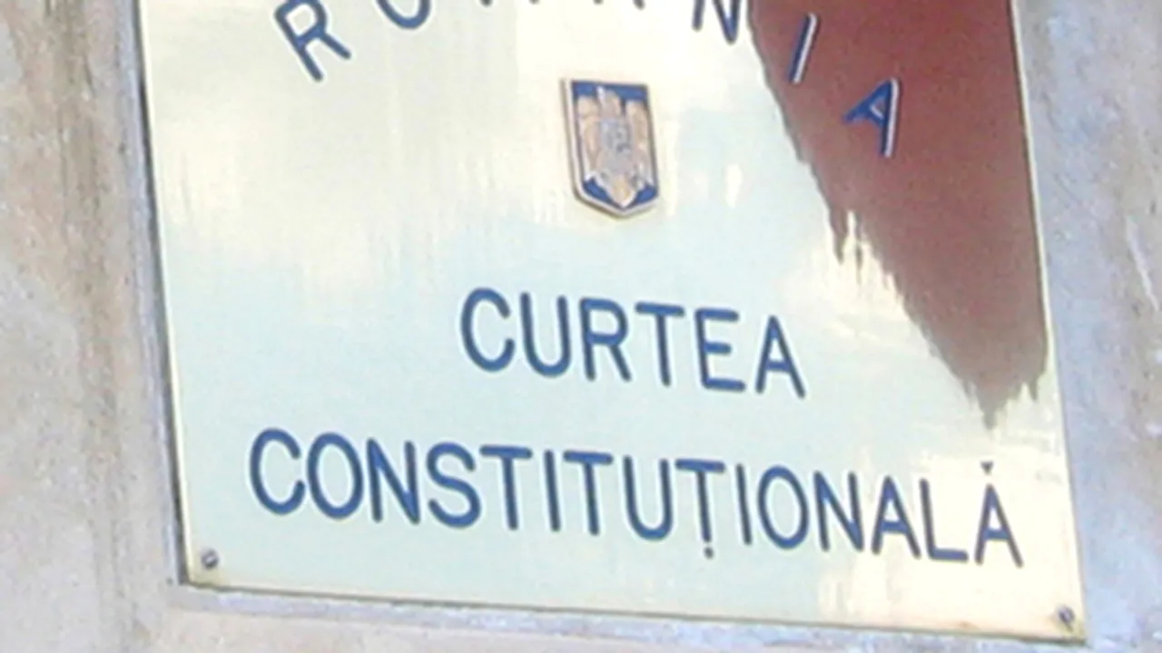 Şapte din cei nouă judecători de la Curtea Constituţională urmau să fie cercetaţi de ANI