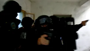 Dolj: Descinderi la Băileşti, 17 persoane fiind căutate pentru trafic de persoane