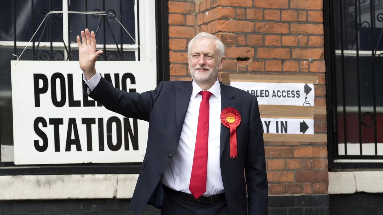 Şapte parlamentari britanici au demisionat din Partidul Laburist, citând „trădarea” în cazul Brexit