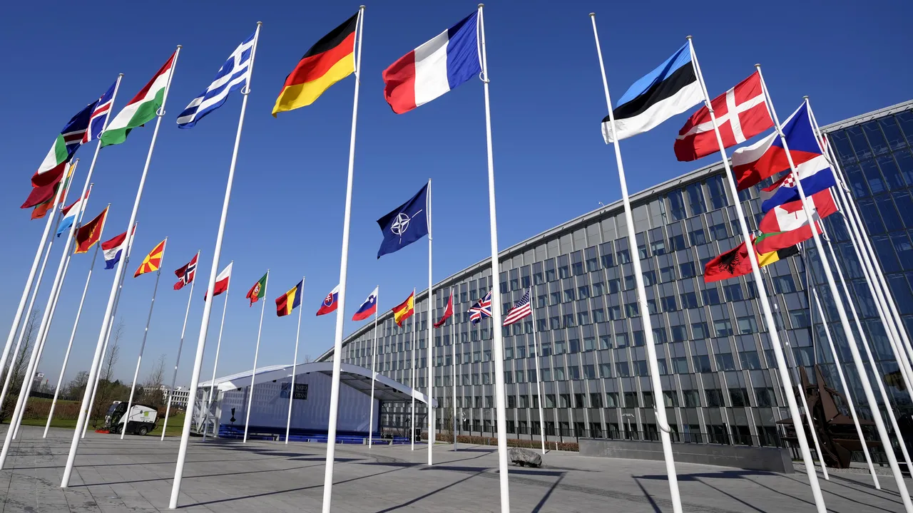 Ţările NATO şi-au crescut cheltuielile militare. Ameninţările Rusiei şi întoarcerea lui Donald Trump au făcut ca Europa şi Canada să-şi majoreze cheltuielile pentru apărare cu 20% în 2024